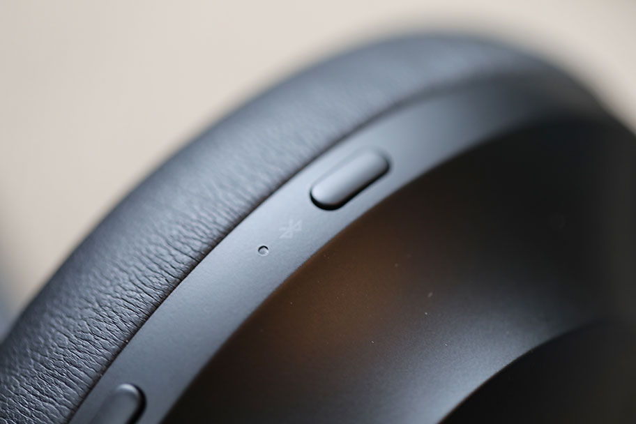 Bose Noise Cancelling Headphones 700 Review | The Master Switch